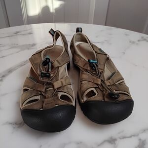 Keen Tan and Black Waterproof Outdoor Sandals. Size 7.5